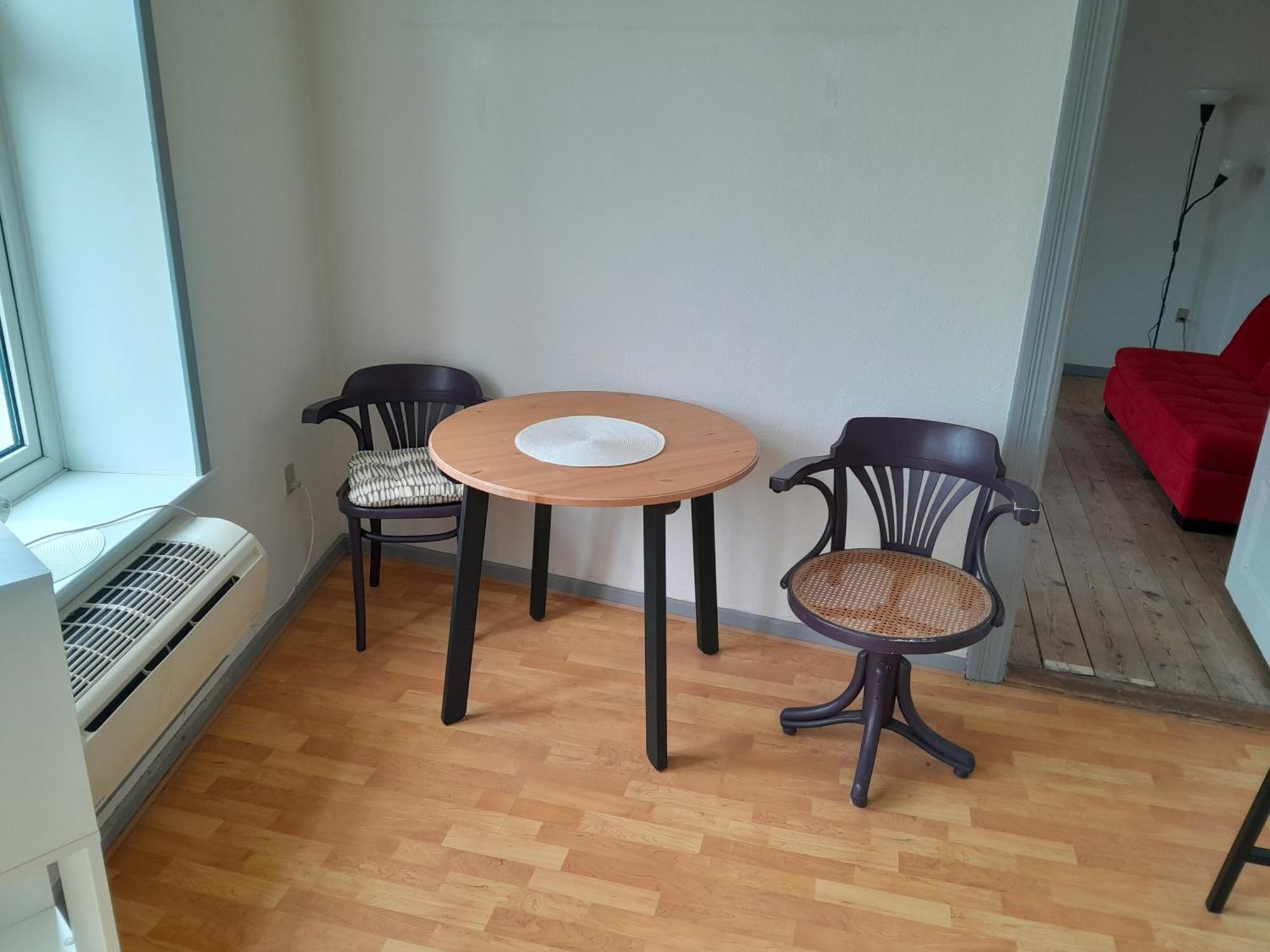 Apartment Mit 2 Zimmern Und Balkon Im Herzen Von Hoyer Hojer Ngoại thất bức ảnh